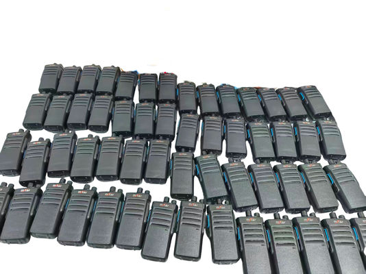Αγορά BF-9700 Waterproof IP67 Walkie Talkie with 2800mAh Battery 16 Channels VHF UHF Digital Two-Way Radio σε απευθείας σύνδεση κατασκευή