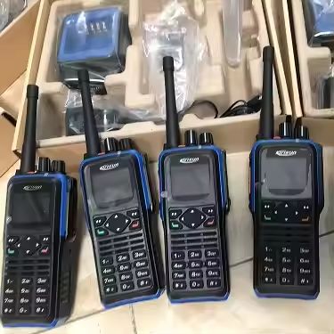 Αγορά Kirisun DP810 DMR Digital Handheld Two-way Radio with 2000-2500mah Battery 5W Output and 1024 Channels σε απευθείας σύνδεση κατασκευή