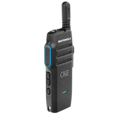 Motorola TLK 100 Δυομερές Ραδιοφώνημα 18 ώρες διάρκεια ζωής μπαταρίας Motorola Δύομερές Ραδιοφώνημα με ισχυρή λειτουργία διείσδυσης και αγγλική γλώσσα λειτουργίας